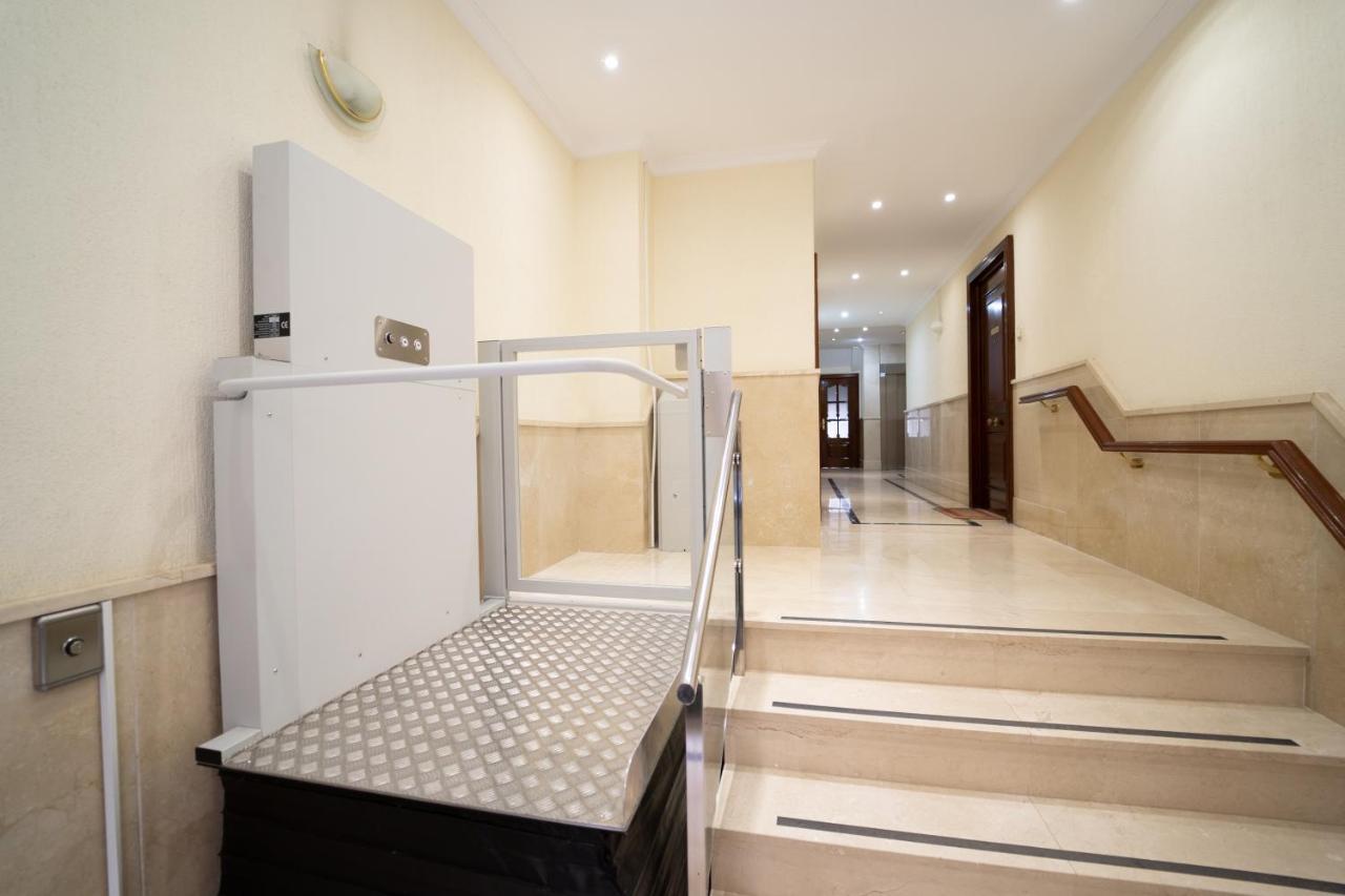 Larra Nervion Sevilla