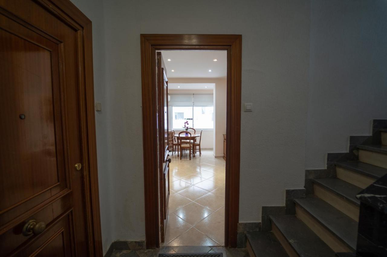 Appartement Larra Nervion Subway Tranvia *