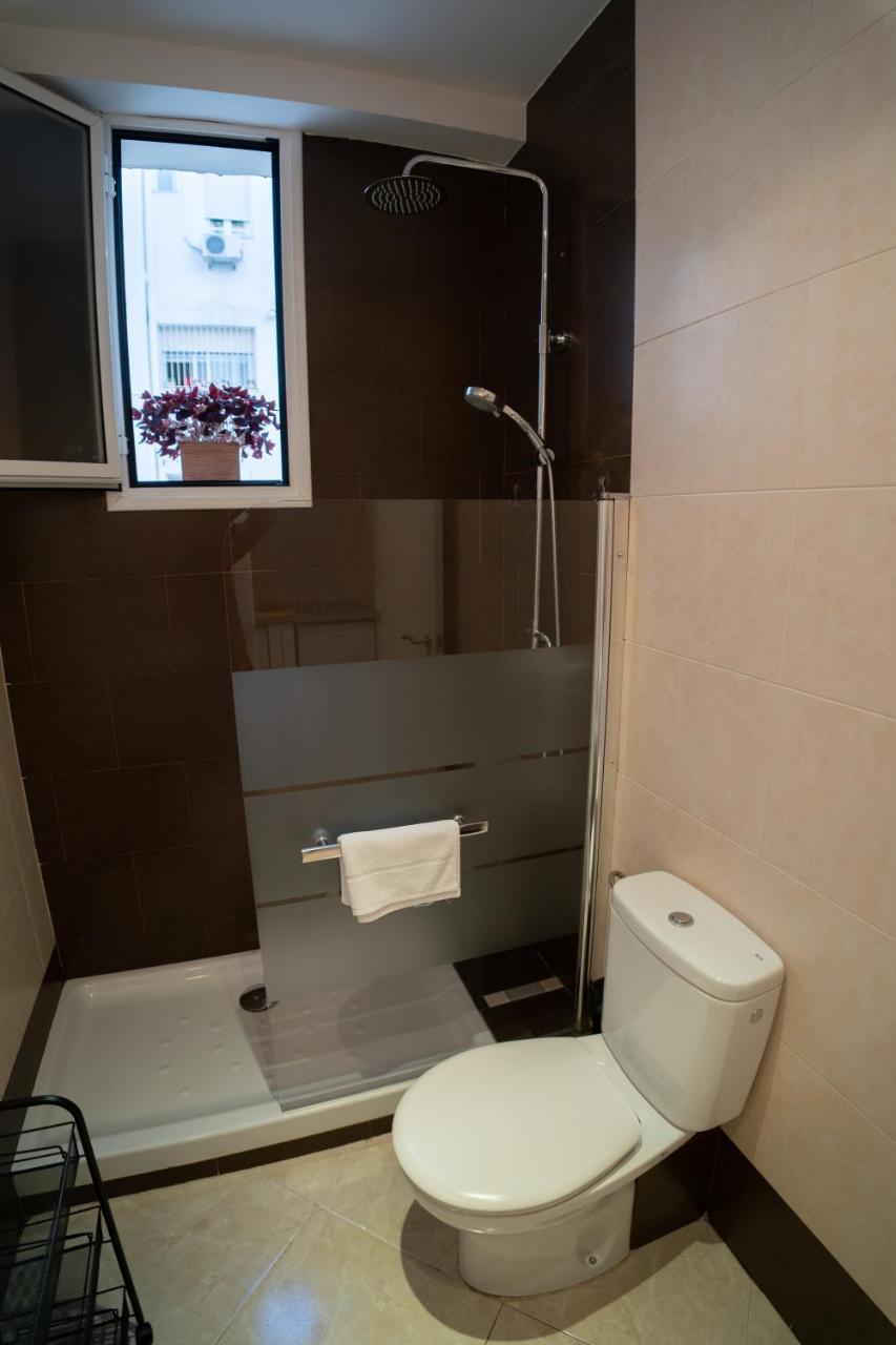 Larra Nervion Subway Tranvia Appartement